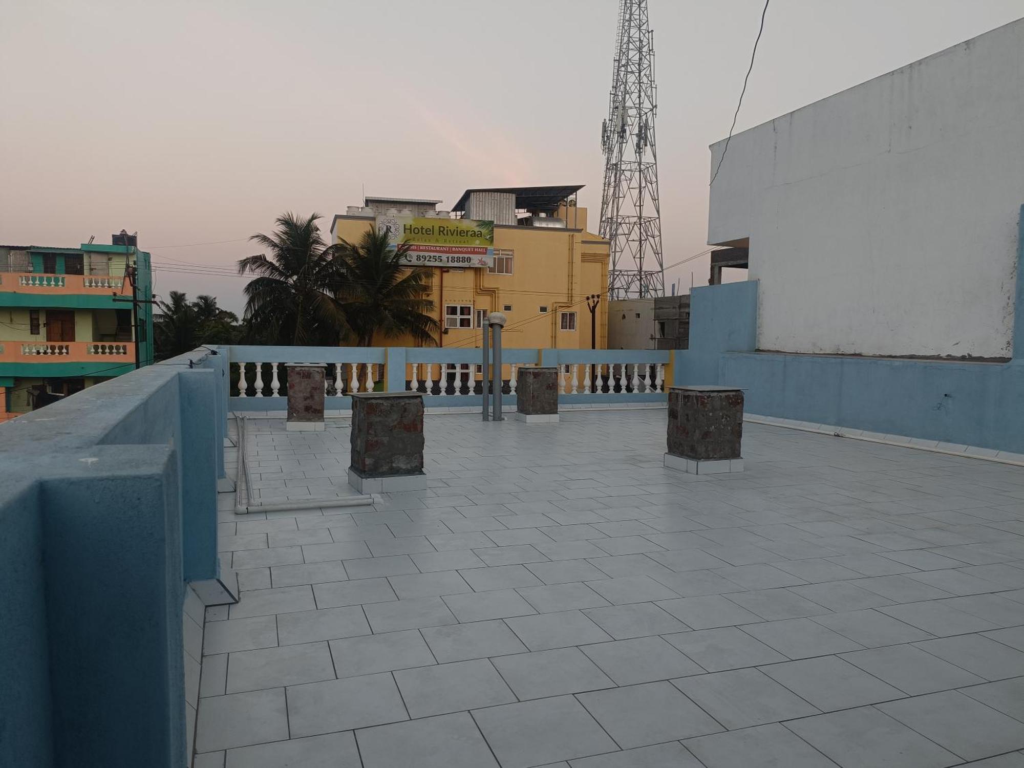 La Starlight Stay Puducherry Buitenkant foto